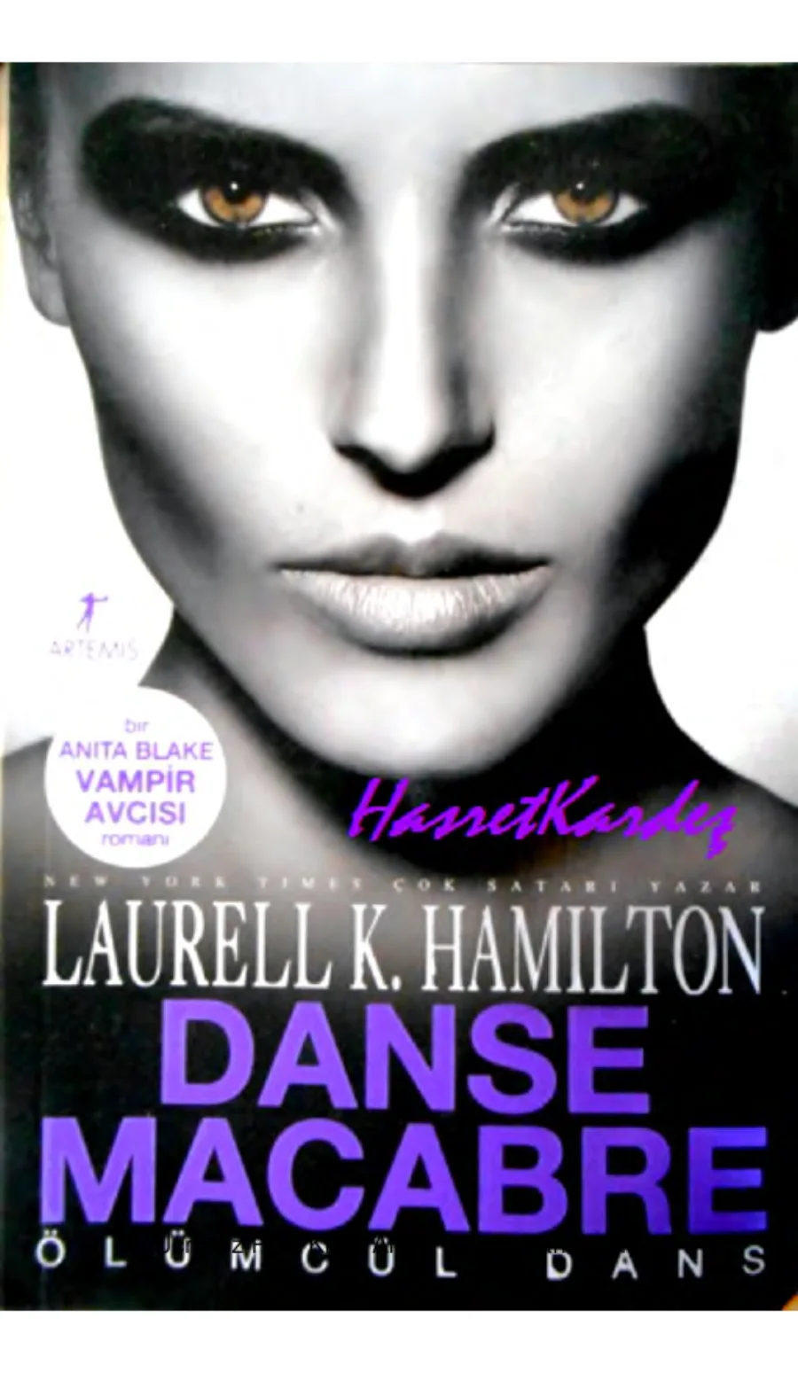 Anita Blake 14 Ölümcül Dans kapak görseli