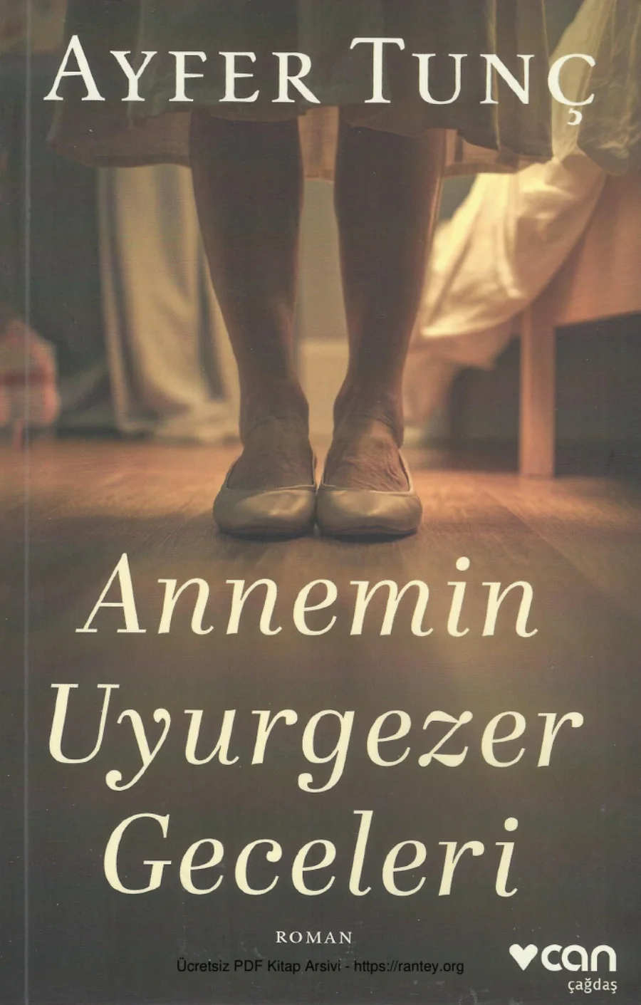 Annemin Uyurgezer Geceleri kapak görseli