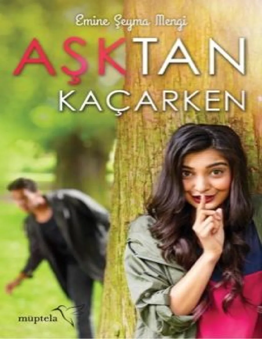 Aşktan Kaçarken kapak görseli