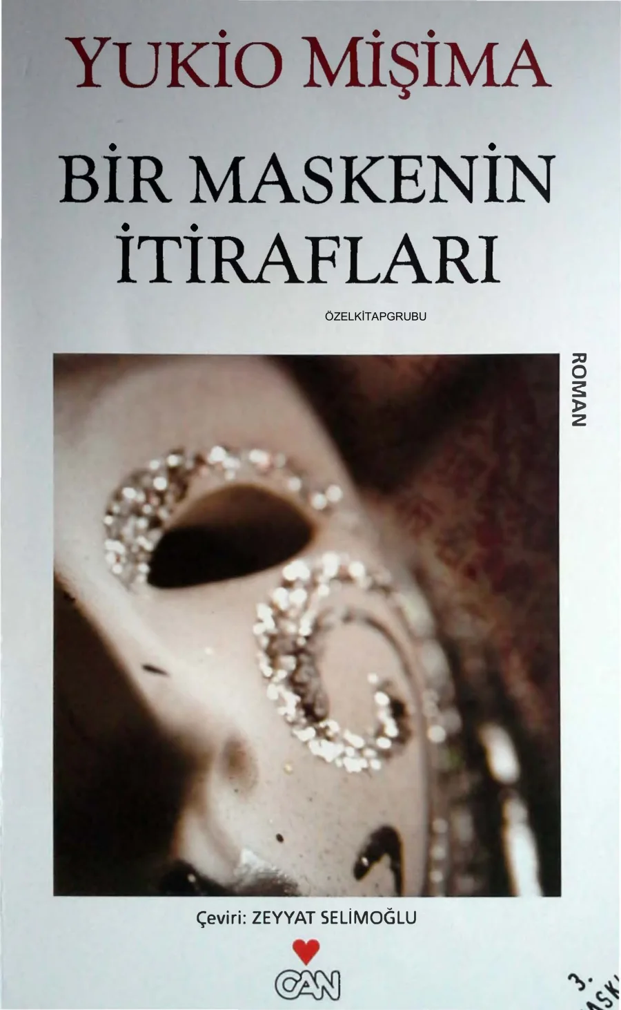 Bir Maskenin İtirafları kapak görseli