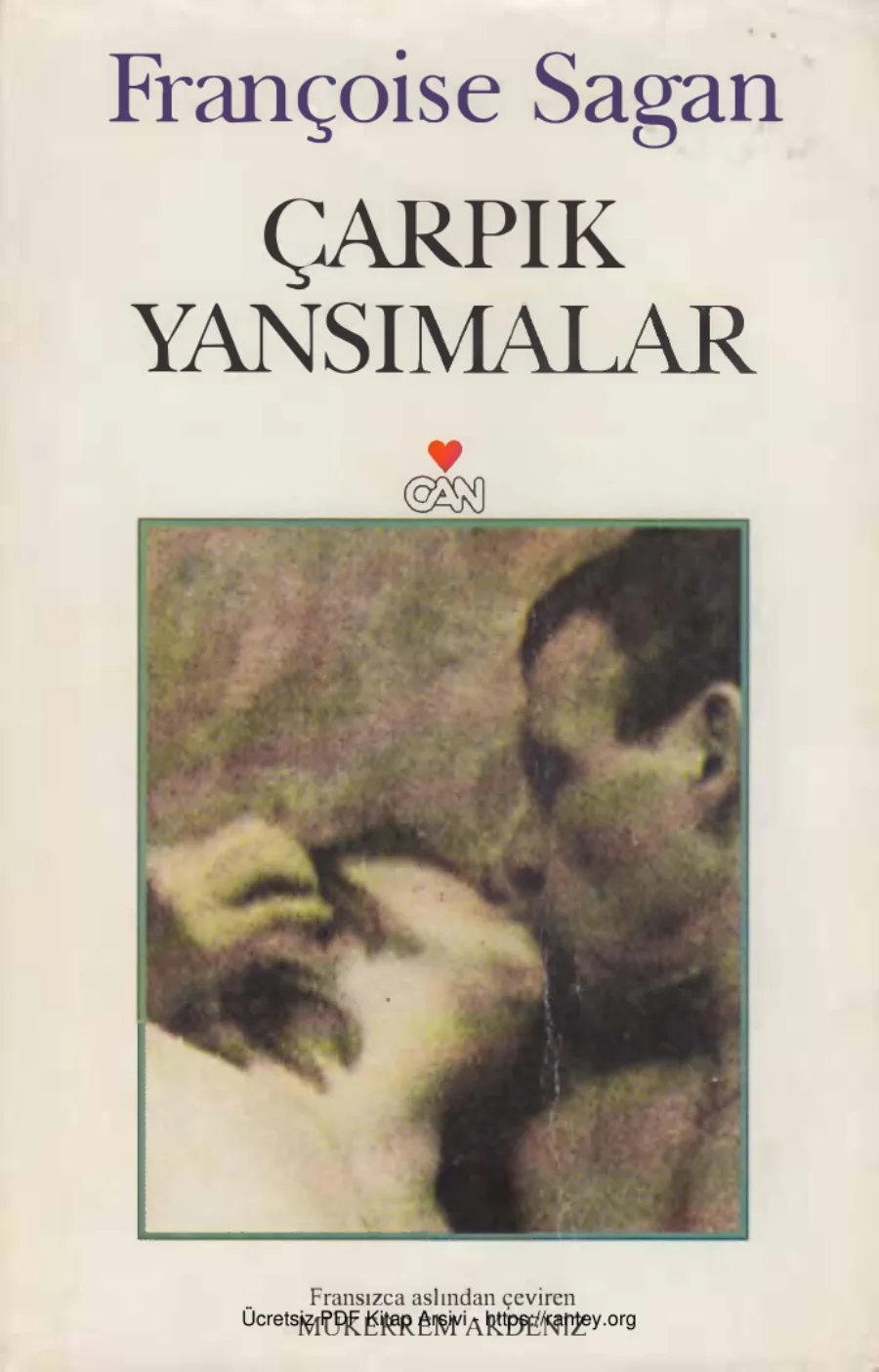 Çarpık Yansımalar kapak görseli