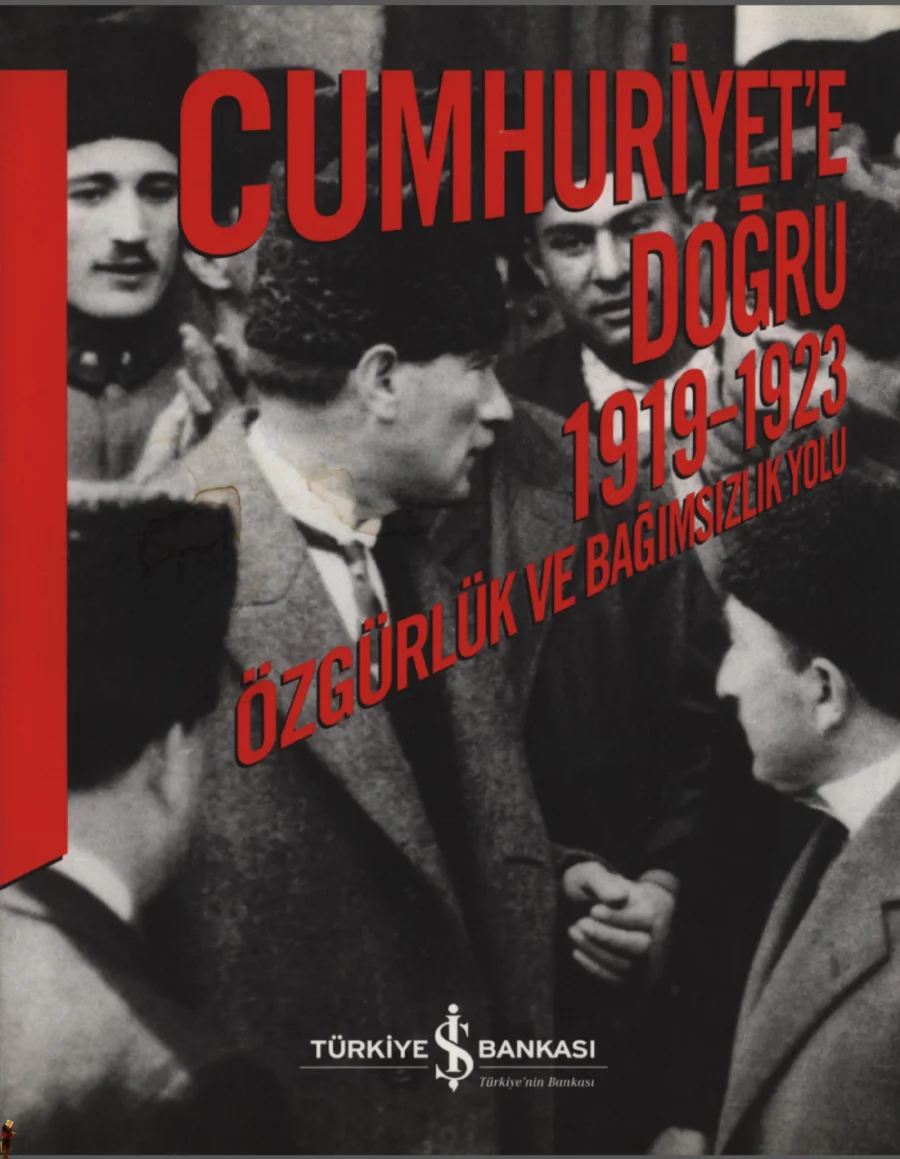 Cumhuriyete Doğru kitap kapağı