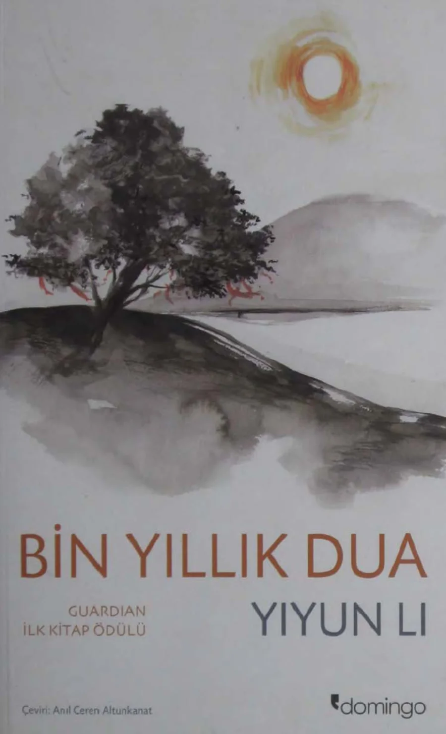 Dua kapak görseli