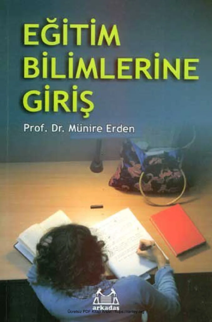 Eğitim Bilimlerine Giriş kapak görseli
