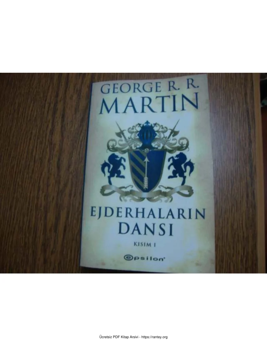 Ejderhaların Dansı kapak görseli