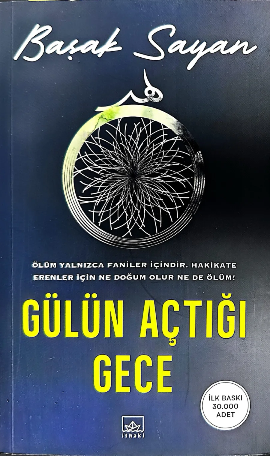 Gülün Açtığı Gece kapak görseli