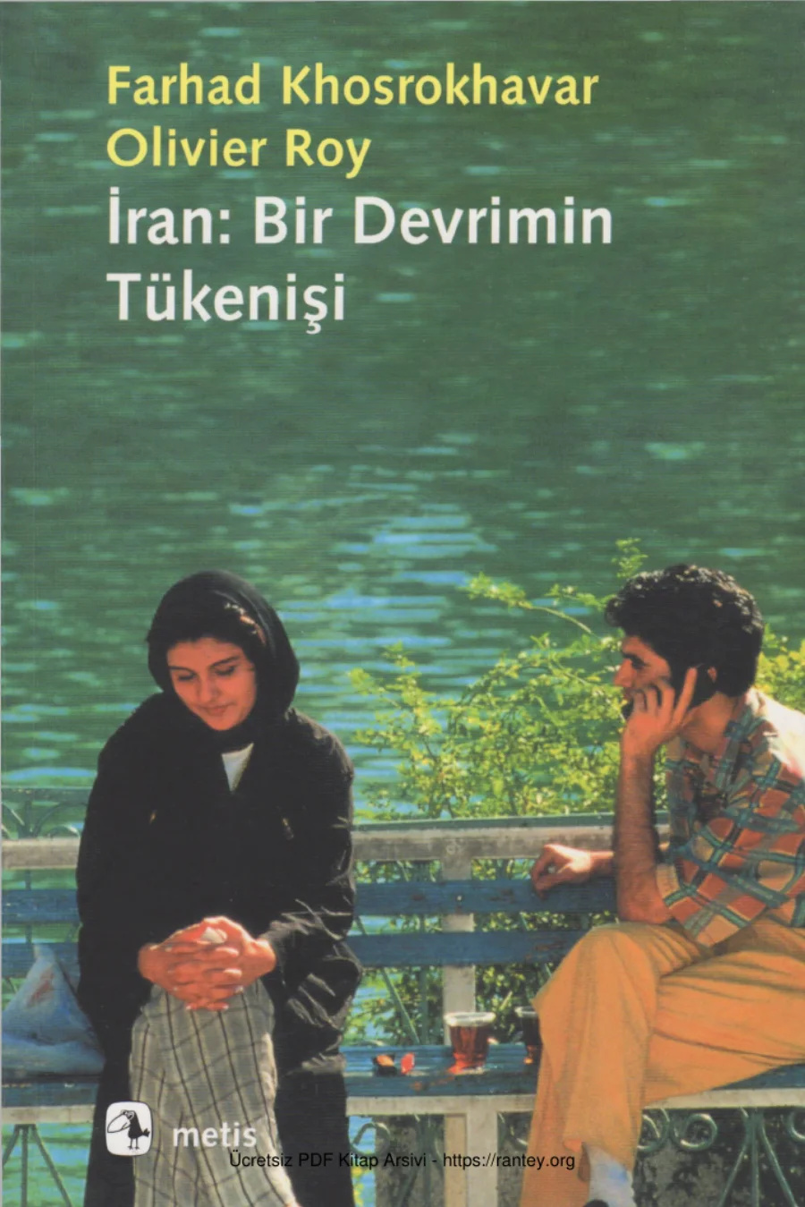 İran Bir Devrimin Tükenişi kapak görseli