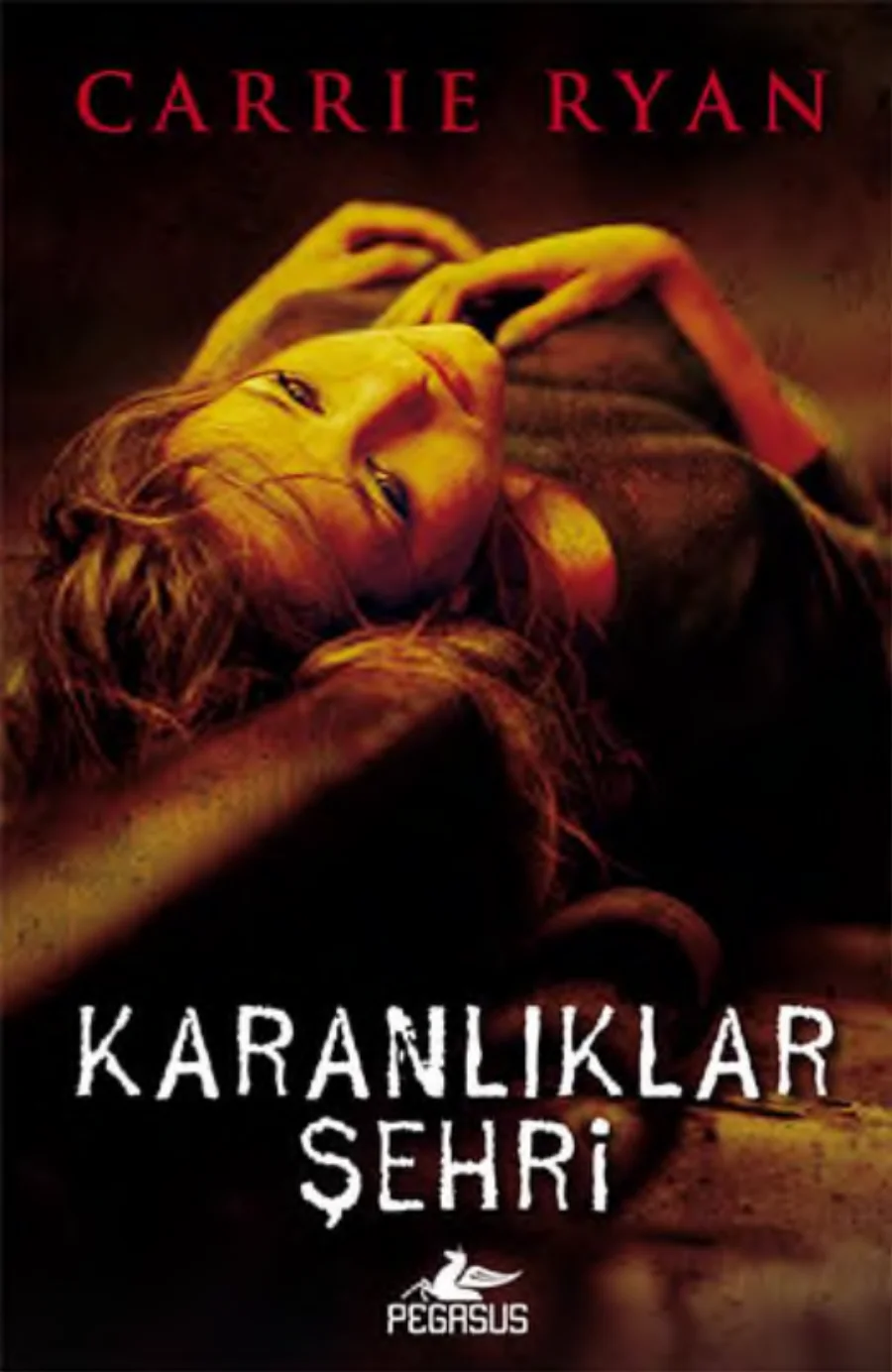 Karanlıklar Şehri kapak görseli