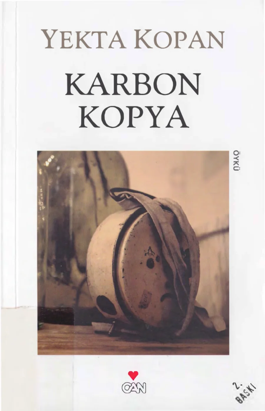 Karbon Kopya kitap kapağı