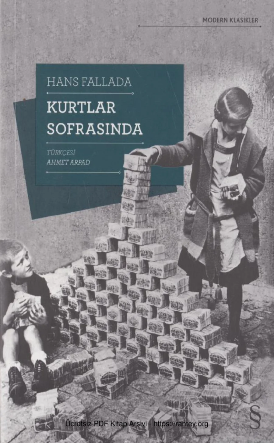Kurtlar Sofrasında Everest Yayınları kapak görseli