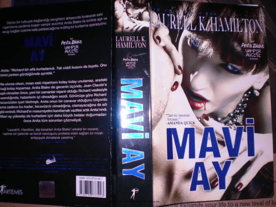 Mavi Ay Anita Blake Serisi 8Kitap kapak görseli