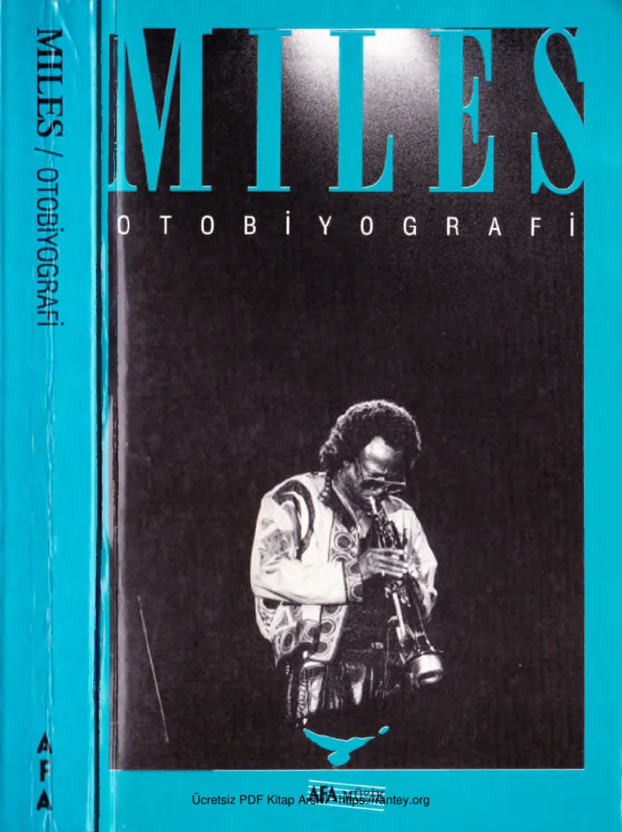 Miles Otobiyografi kapak görseli