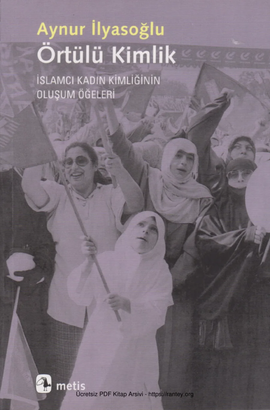 Örtülü Kimlik kapak görseli