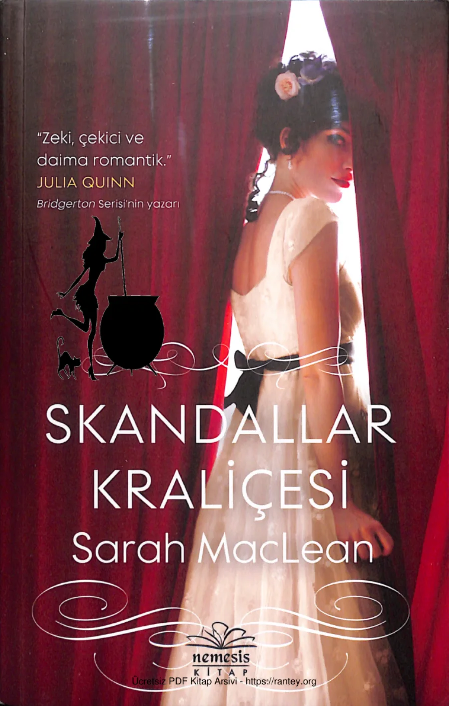 Skandallar Kraliçesi kapak görseli