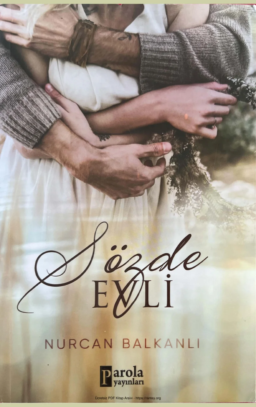 Sözde Evli kapak görseli