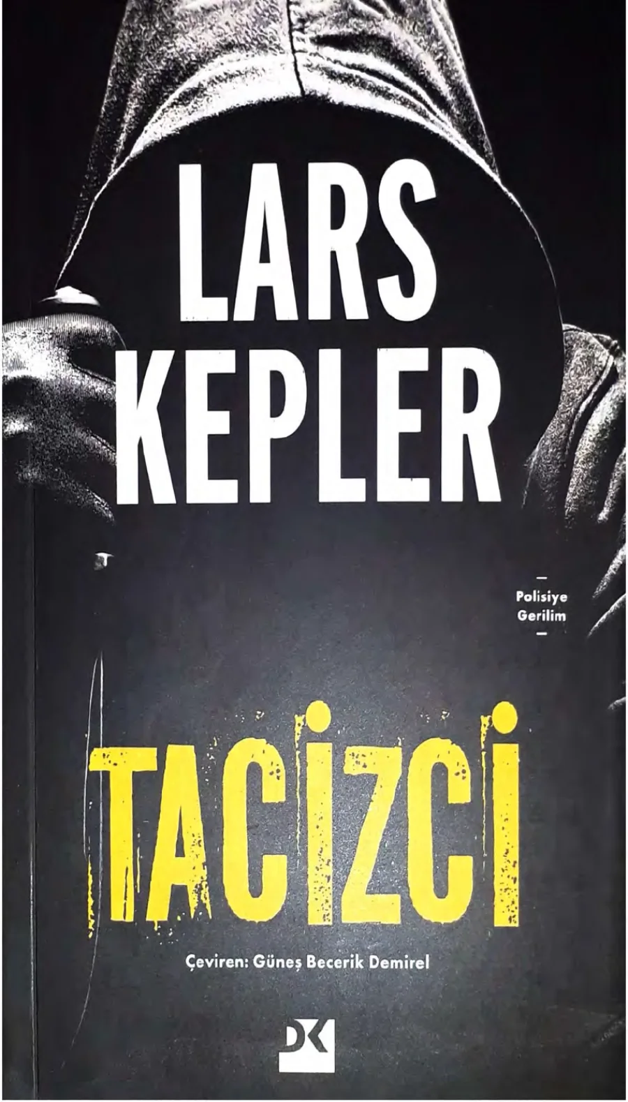 Tacizci kapak görseli
