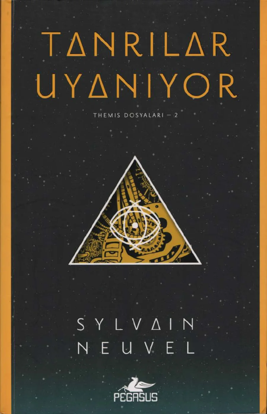 Tanrılar Uyanıyor kapak görseli