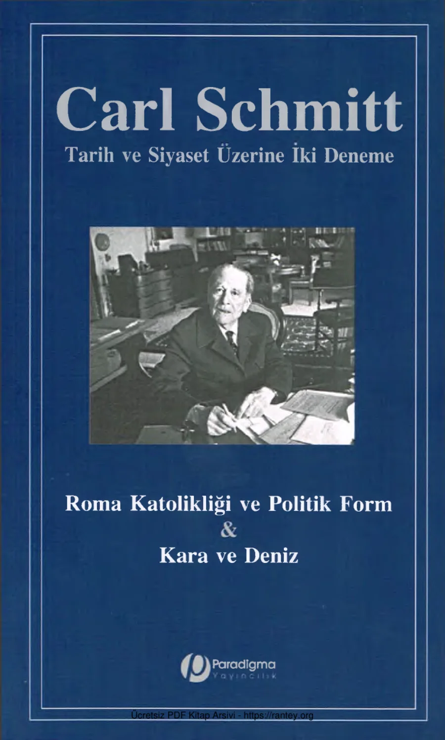 Tarih ve Siyaset Üzerine İki Deneme kapak görseli