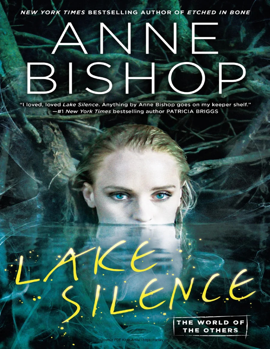 The World of the Others 1 Lake Silence kapak görseli
