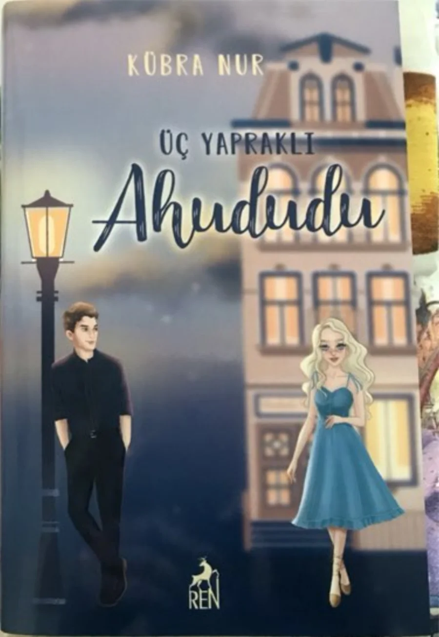 Üç Yapraklı Ahududu kapak görseli