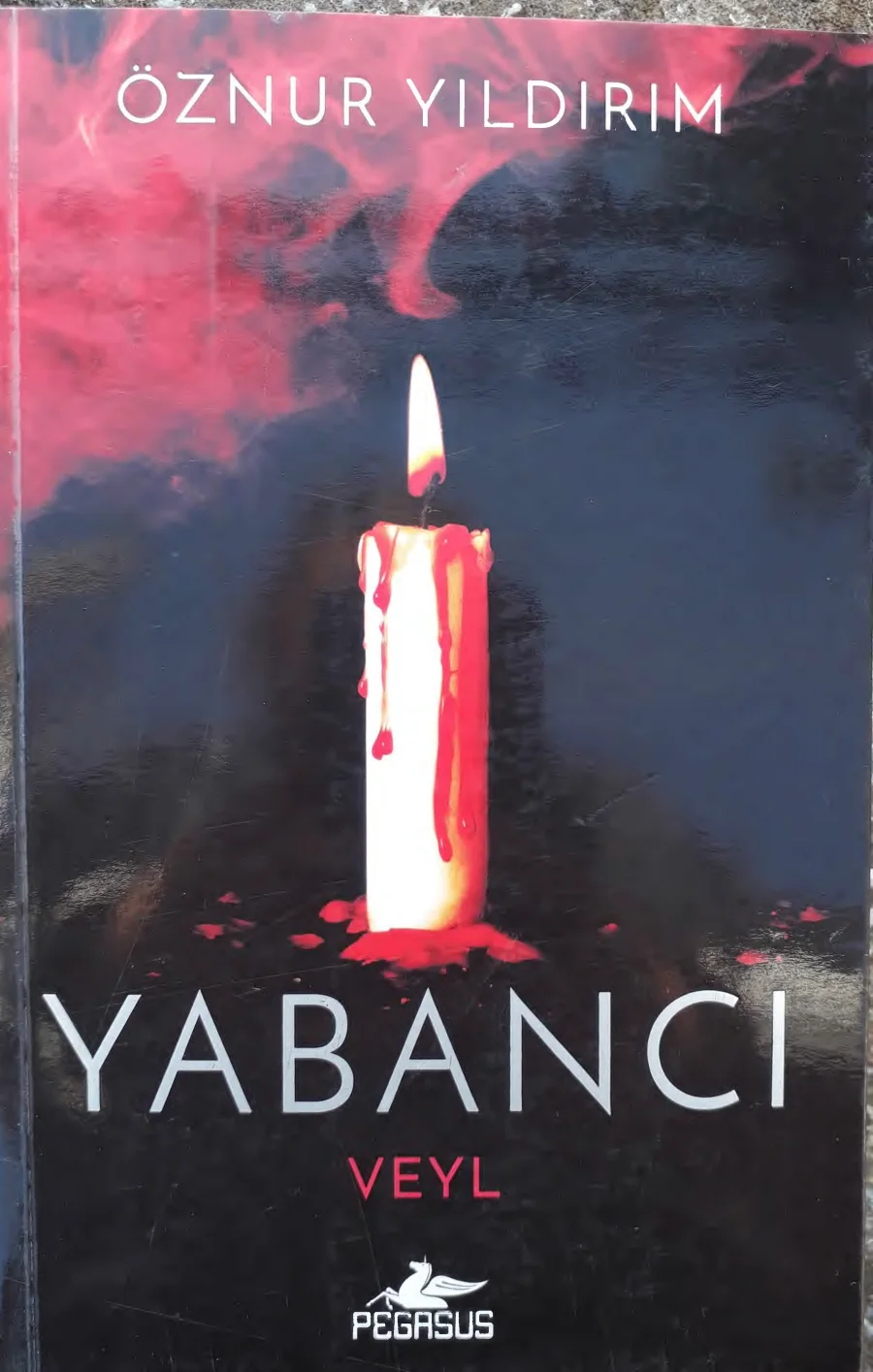 Yabancı - Veyl kapak görseli