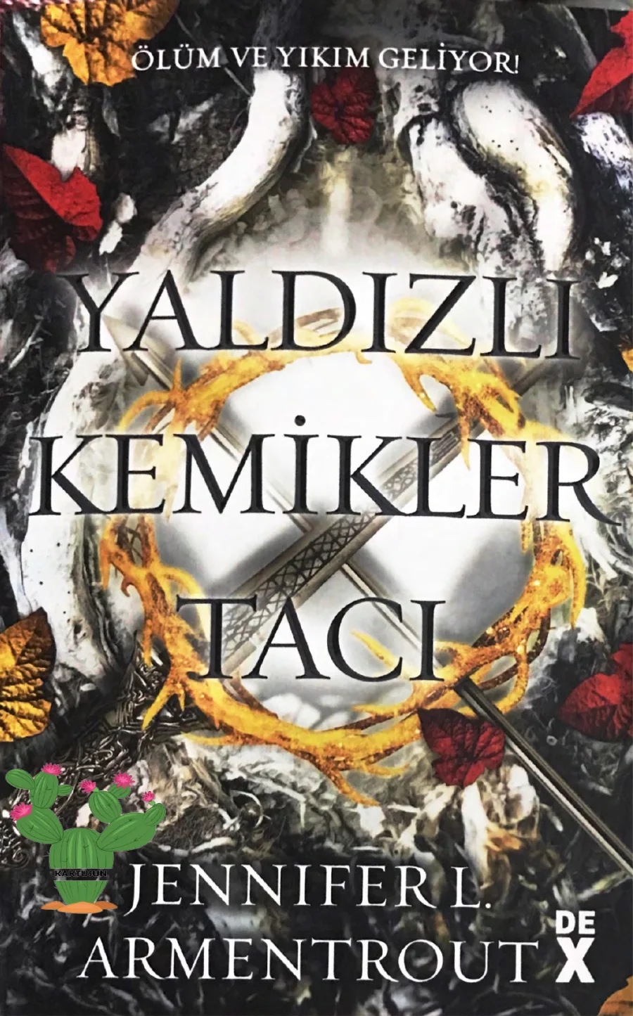 Yaldızlı Kemikler Tacı kapak görseli